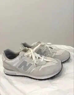 New Balance スニーカー ライトグレーのサムネイル