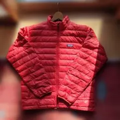 【最終価格】patagonia メンズ M 赤 ダウンジャケット