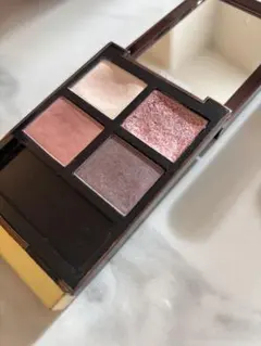 トムフォードカラークォード シャレーラスト 新品未使用 ソレイユ アイ カラー クォード 002 / TOM FORD BEAUTY(トム