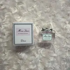 Miss Dior Blooming Bouquet 40ml ミニチュア