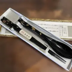 木製カトラリーセット 花模様