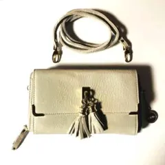 【 新品 】天然牛革 タッセル付ショルダーバッグ グレージュ ホワイトレザー