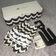 adidas アディダス マリメッコ アディレッタ サンダル 22.5cm