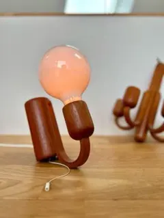 独70年代　DOMUS チーク無垢材　ヴィンテージ・ウォールランプ