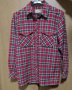 赤と黒のチェック柄 Mサイズ 長袖シャツ