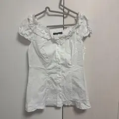 BRANDY MELVILLE フリル付きホワイトシャツ