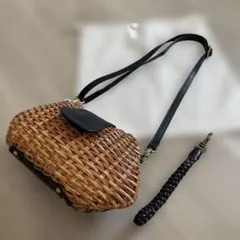 eb.a.gos エバゴス 2021SS ウォレットショルダー - メルカリ