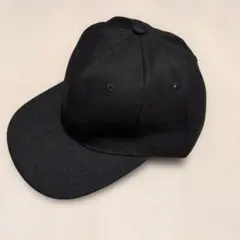 新品✨️ シンプル 無地 ブラック キャップ スナップバック 男女兼用