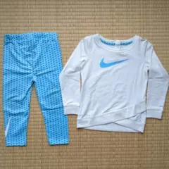 NIKE 長袖カットソー レギンス セットアップのサムネイル