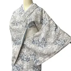 新品しつけ糸付き 白大島紬 ￼正絹 花文様 - メルカリ