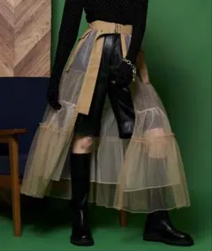 美品✨️チュールティアードベルトスカート【メゾンスペシャル】のサムネイル