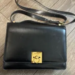 CELINE ブラックレザー ショルダーバッグ