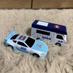 トミカ　カルピス　三ツ矢サイダー　セット