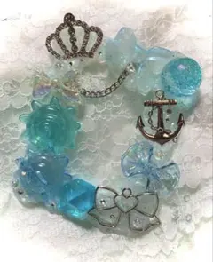 ホイップデコ トレカケース　B8 水色