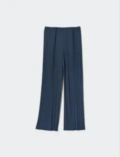 ユニクロ　プリーツストレートパンツ