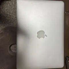 Apple MacBook 本体 シルバー - メルカリ