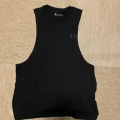 アンダーアーマー　タンクトップ　ノースリーブ　トレーニング