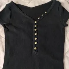インディビ ブラック 半袖Tシャツ