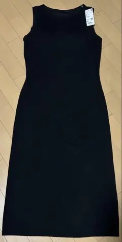 【カップ付き新品】UNIQLO ノースリーブ ロングワンピース XL ブラック