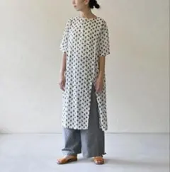 sisam オーガニックコットン　2WAYフラワーワンピースのサムネイル