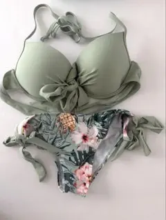 【未使用・新品】SHEIN グリーン ボタニカル セパレート水着 S 完売品のサムネイル