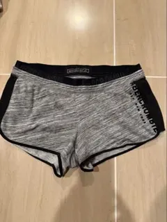 Abercrombie & Fitch ショートパンツ Sグレーのサムネイル