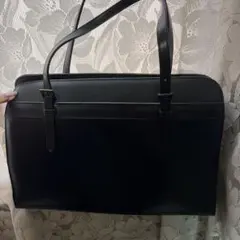 ビジネスバッグのサムネイル