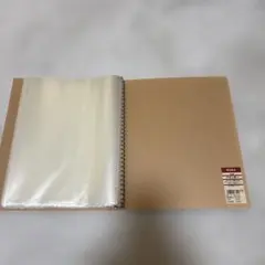 無印良品 再生紙バインダー A4 30穴 ベージュ②のサムネイル