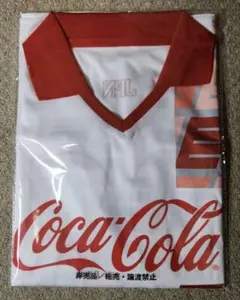 Coca-Cola Vネックシャツ ホワイト/レッド Coca-Cola Vネックシャツ ホワイト/レッド - メルカリ