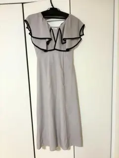 【snidel正規品・新品】ラッフルカラーパイピングワンピース