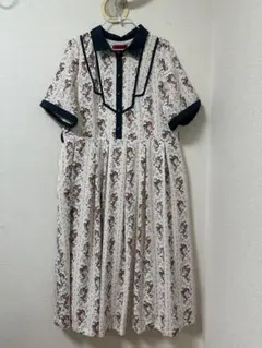 花柄半袖Aラインワンピース　春夏