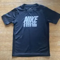 子供用キッズNIKEナイキ黒ブラック 半袖TシャツDri-FITドライフィット