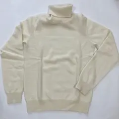 カシミヤ100% アイボリー タートルネック セーター Mサイズ