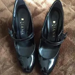 最終値下げ☆美品☆ダイアナストラップパンプス22㎝