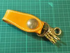 ベルトループ式キーホルダー コンチョ付き ハンドメイド作品 【No,2】