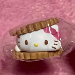 サンリオキャラクターズ ふにゅっと スモアサンド ハローキティ