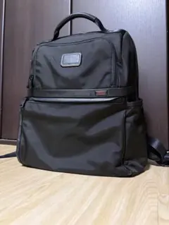 【極美品】TUMI ALPHA3 スリムソリューションズ ブリーフパックのサムネイル