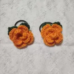 カギ編みオレンジ(バラ)ヘアゴム