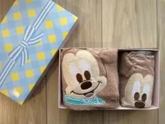 Item thumbnail for item 0ff24b7f-97e9-41b2-ab92-ac2467a7146d