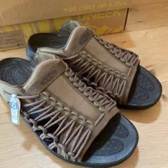 キーン サンダル UNEEK SNK SLIDE ユニークスニークスライド
