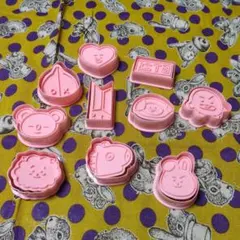 中古☆BTS☆BT21☆防弾少年団☆クッキー☆型☆型抜き