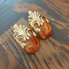 ヴィンテージ　オレンジストーンイヤリング