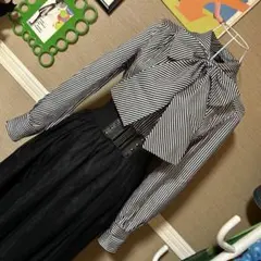 昭和レトロ ストライプ柄 ボウタイ⋈ 長袖ブラウス ヴィンテージ 古着 黒白