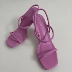 ALDO ピンクサンダル　定価10900 ２３センチ ９センチヒール　美品のサムネイル