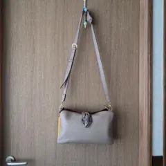 Item thumbnail for item 63630e48-004e-4020-951a-4060de76fe2a