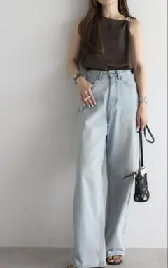 ボンジュールサガン✨ ブローチ付きタンクトップ✨のサムネイル
