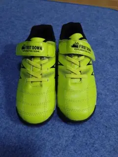 新品　19cm 蛍光イエロー スニーカー