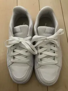 値下げします！PUMA Vコート バルク　389907のサムネイル
