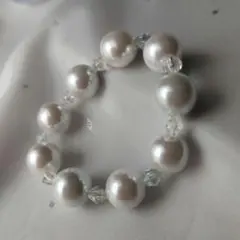 フェイクパールとクリスタルのブレスレット