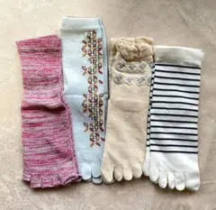 【新品】【送料込み】【レディース２２～２５】５本指クルーソックス４足セット